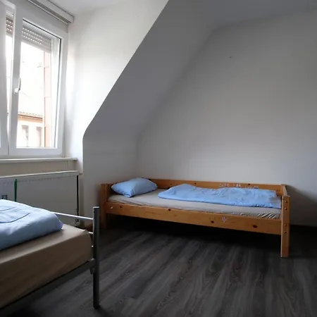 Kaspar Mit Parkplatz