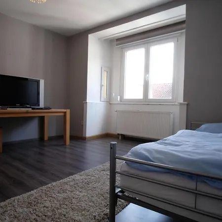 Kaspar Mit Parkplatz Apartamento