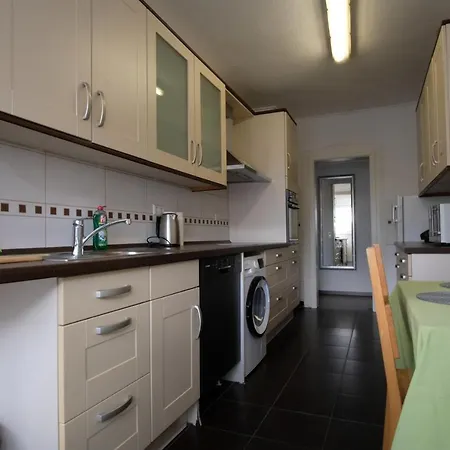 Kaspar Mit Parkplatz