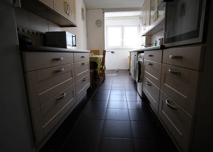 Kaspar Mit Parkplatz Apartamento *